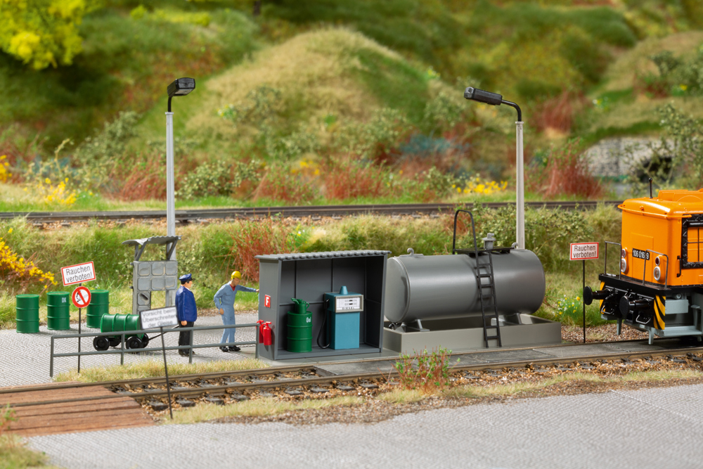 Auhagen 11469 Kleinlok-Tankstelle 1:87 Spur H0 Bausatz Neu OVP