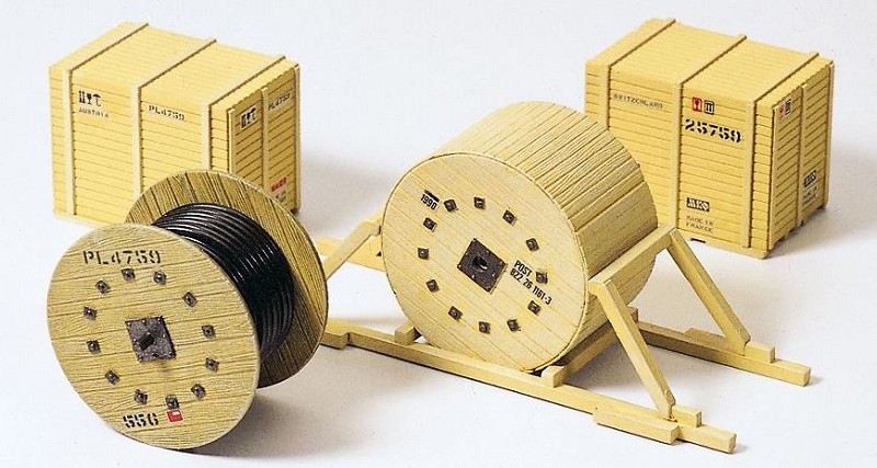 Preiser 17114 Kabelrollen und Transportkisten
