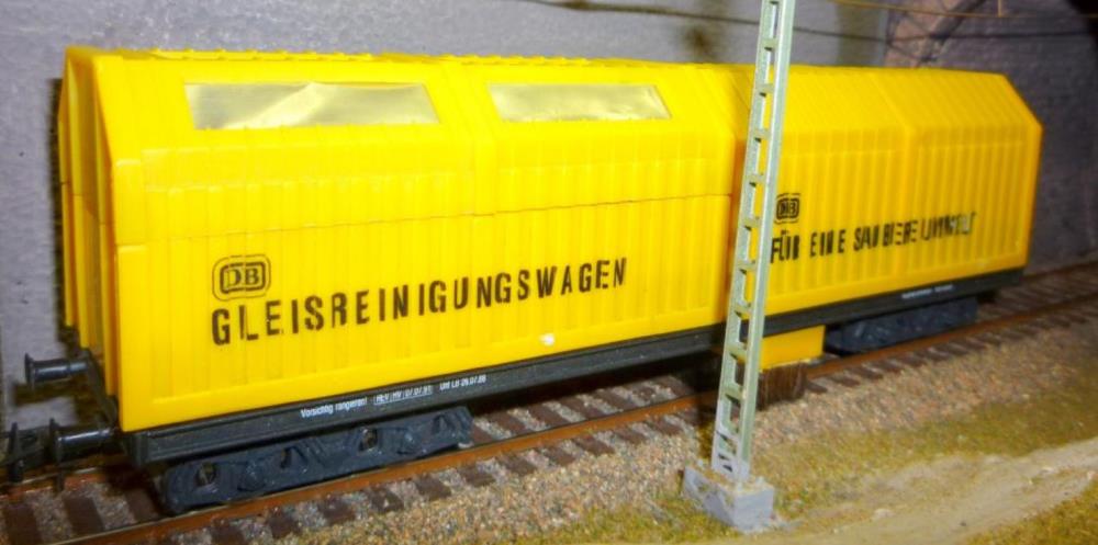 Lux-Modellbau 8830 H0-Gleisstaubsaugerwagen AC~ System Märklin¹