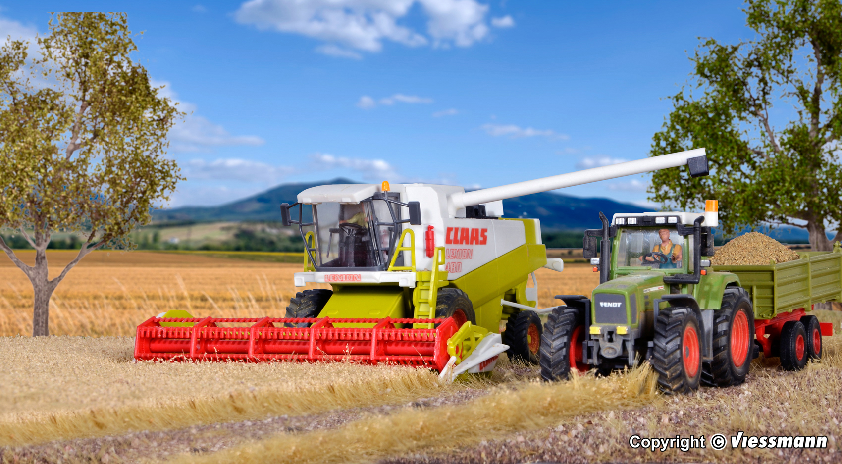 Kibri 12263 CLAAS Mähdrescher m. Schneid- und Maisgebiss 1:87