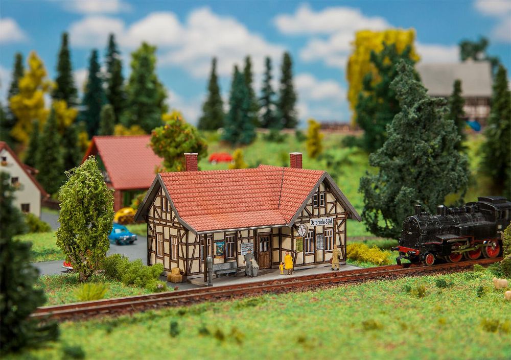 Faller 282705 Haltepunkt Osterode-Süd 1:220 Spur Z Bausatz NEU