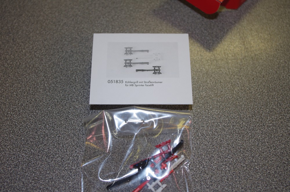 Herpa 051835 Kühlergrill mit Frontblitzer 1:87 H0 Neu OVP