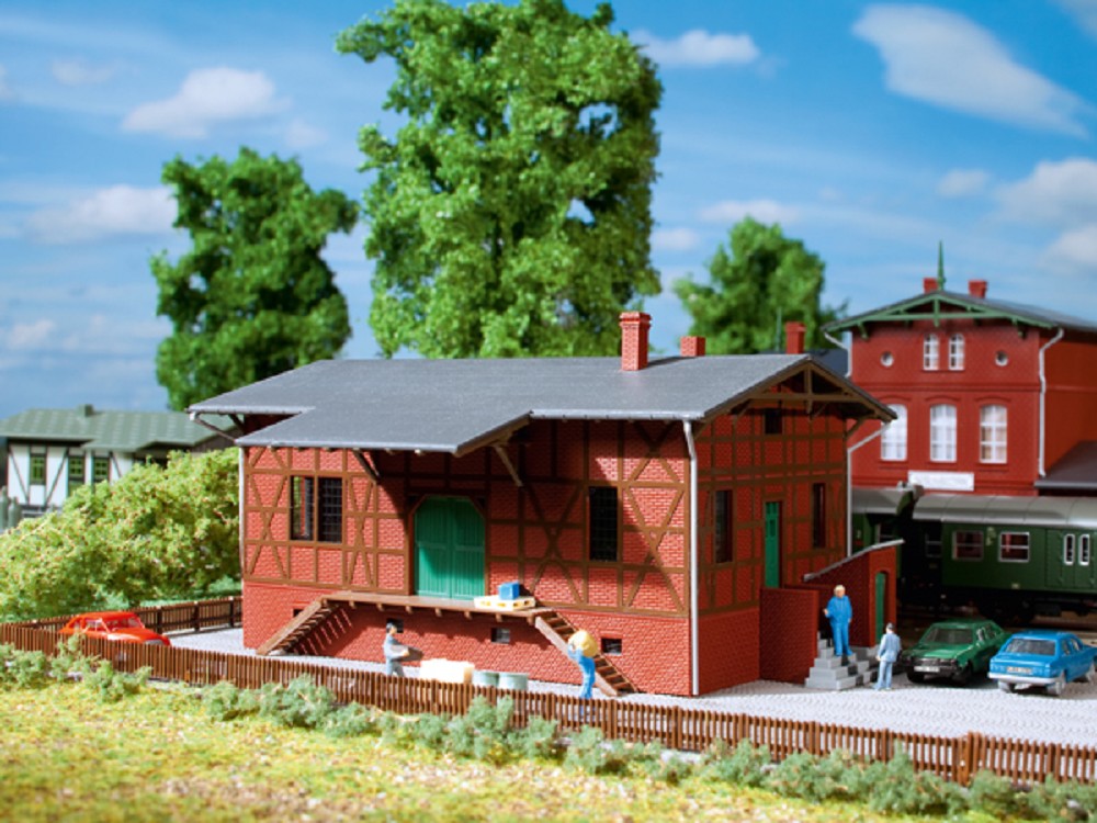 Auhagen 14469 Güterschuppen