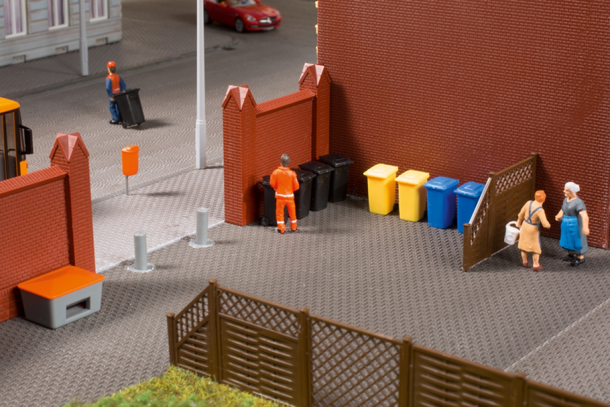 Auhagen 41649 Mülltonnen mit Zubehör - Spur H0 - Neu - OVP